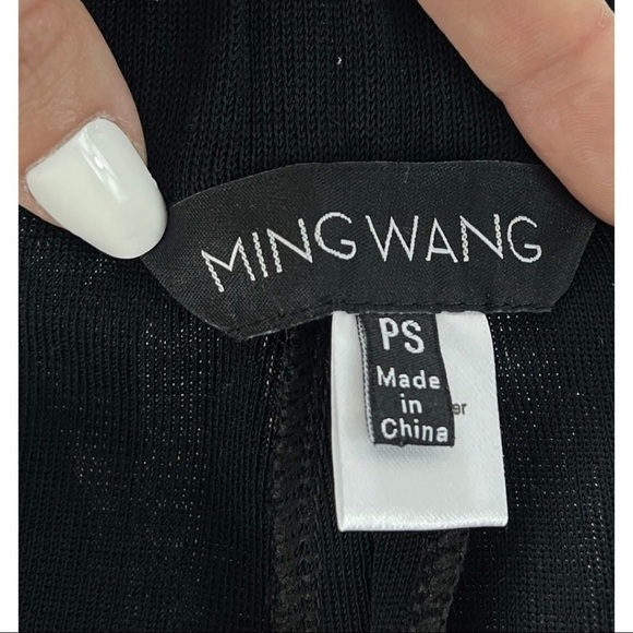 Ming Wang Womens Sz PS Petite S Black Acrylic Sweater Knit Shorts Elastic Waist - Picture 6 of 7